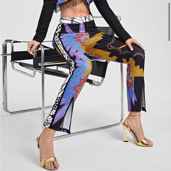 Fabulous Graphic Print Split Hem Stand Out Pants | M - Picture 1 of 9